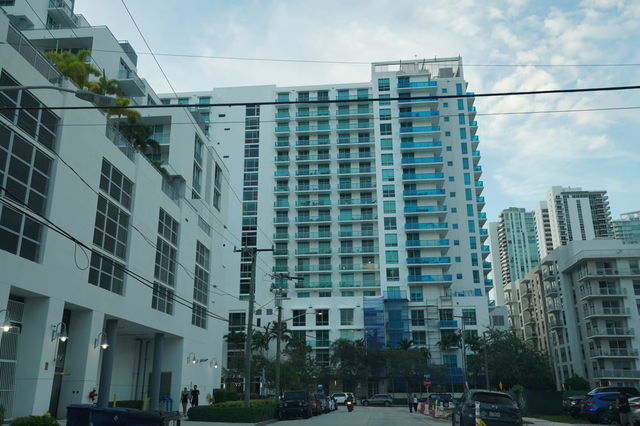 Gallery Art Condominiums photo 3